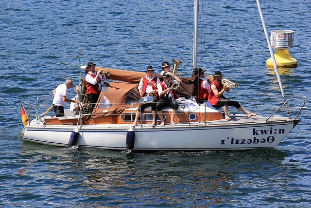 足球不仅是 足球不仅是